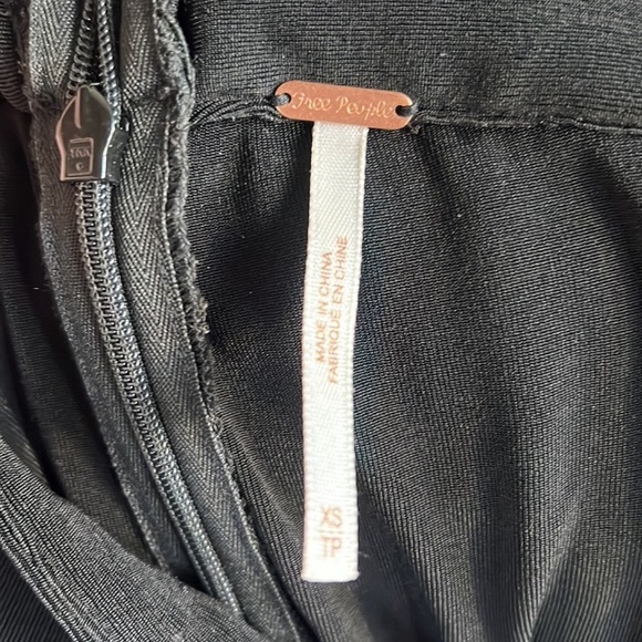 🔥 Free People Jumpsuit - Picture 4 of 6